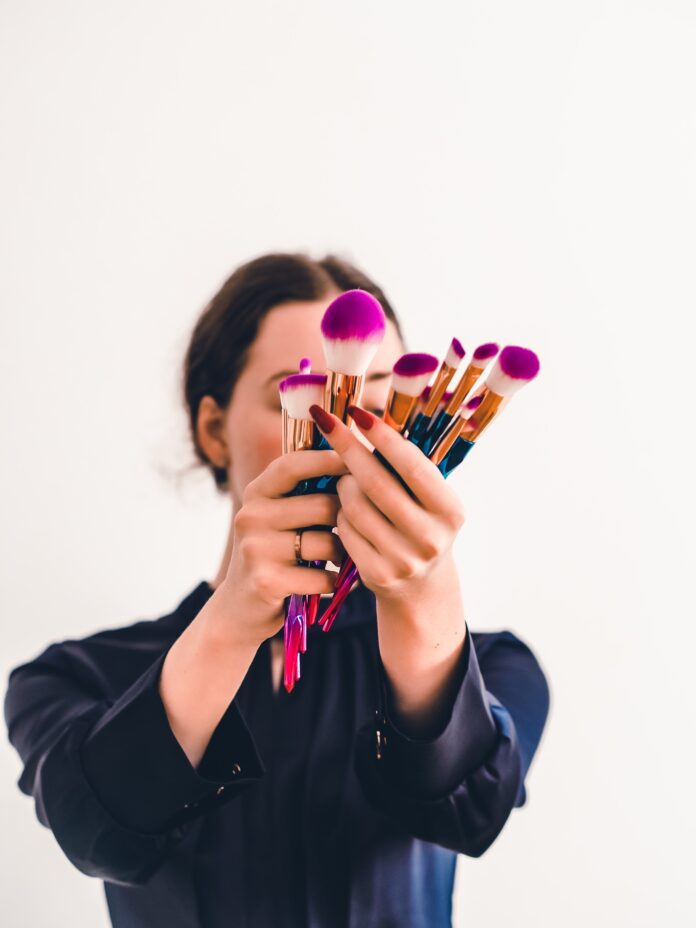 laura-chouette-B-P6k0k7Xrc-unsplash