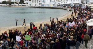 Απόκριες στο νησί – Τα έθιμα των Κυκλάδων