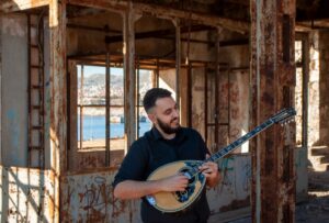 Χάρης Καφέτσης: Μέσα από τη μουσική έκανα φίλους, ερωτεύτηκα και έζησα