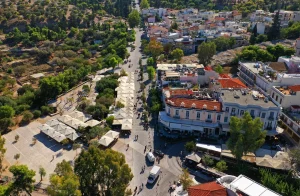 Θησείο: Τι αξίζει να μάθεις για τη πιο γραφική γειτονιά της Αθήνας