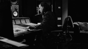 The Tane, παραγωγός και ηχολήπτης: «Προσπαθώ να είμαι ο καλύτερος δυνατός ακροατής»