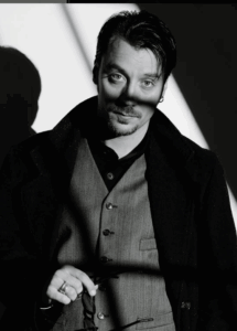 Στάθης Κόικας: Οι άνθρωποι που καταχρώνται την εξουσία τους δεν υπάρχουν μόνο στον χώρο του θεάτρου· υπάρχουν παντού