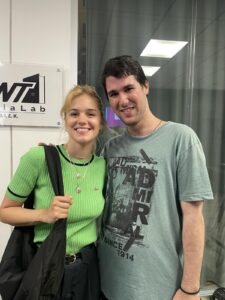 Νατάσα Εξηνταβελώνη: Προέρχομαι από μια οικογένεια που δεν είναι ιδιαίτερα καλλιτεχνική!